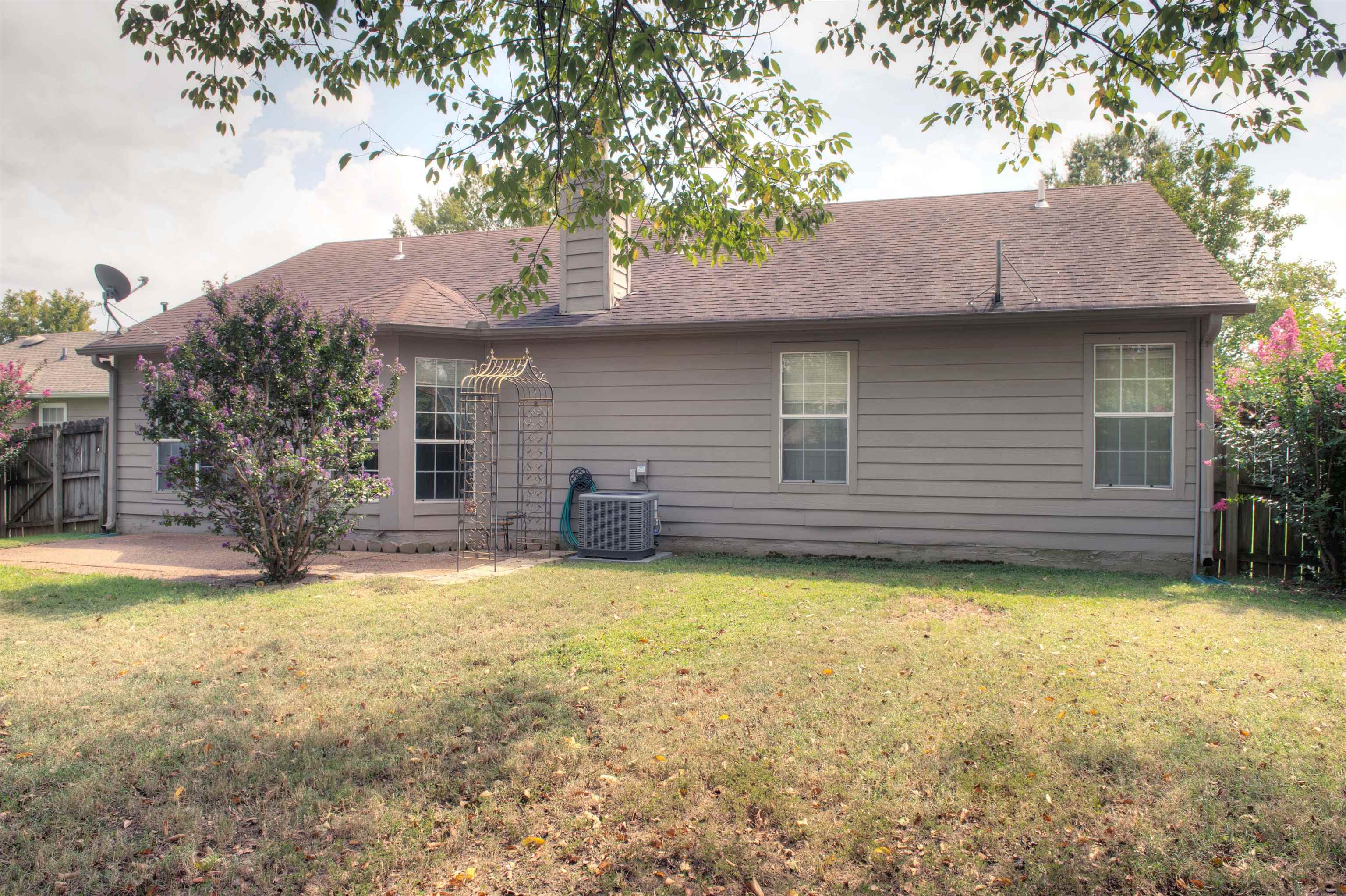 6652 Elmore Ridge Lane Memphis, TN 38134 - Photo 16 of 19