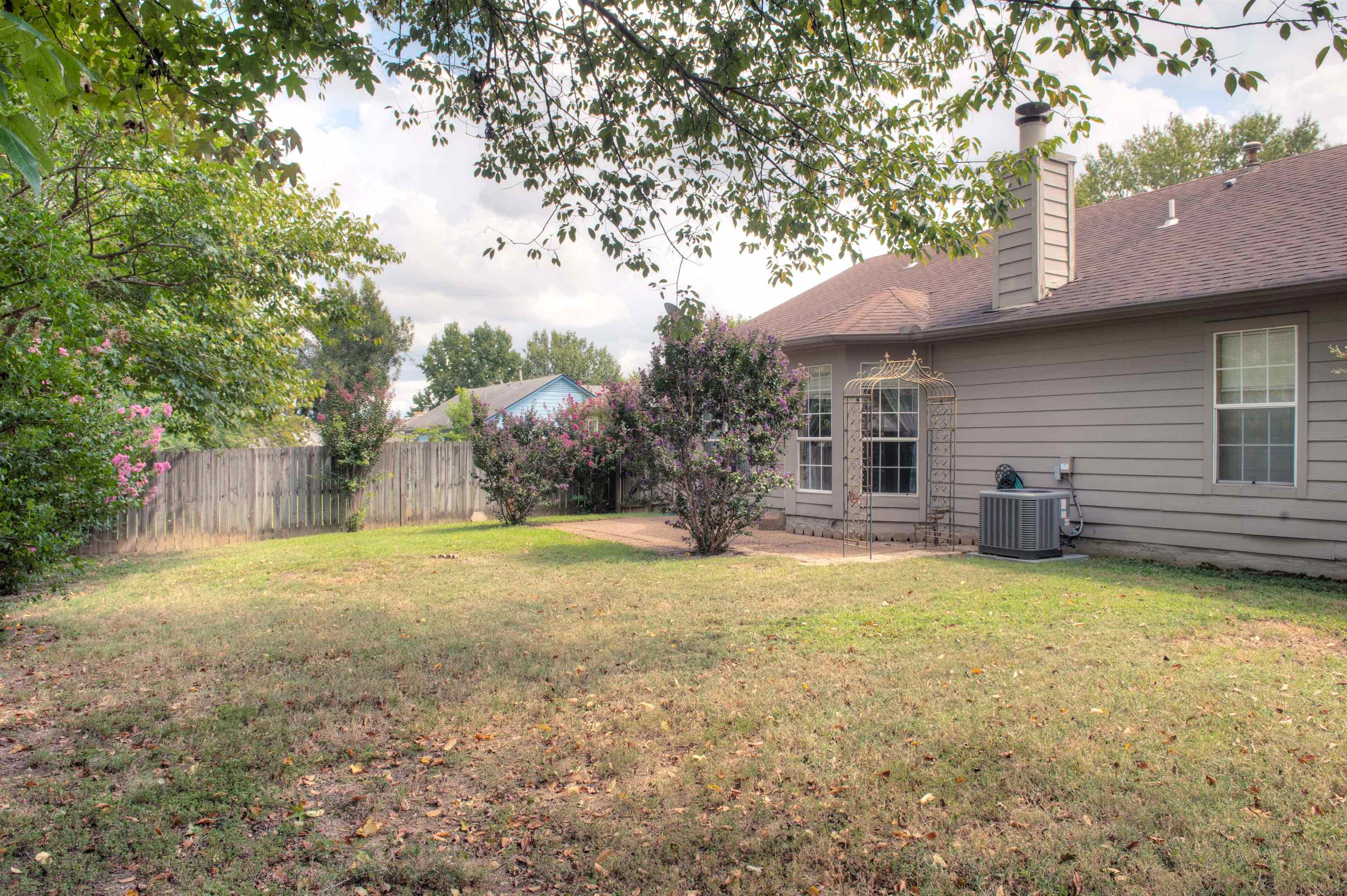 6652 Elmore Ridge Lane Memphis, TN 38134 - Photo 17 of 19