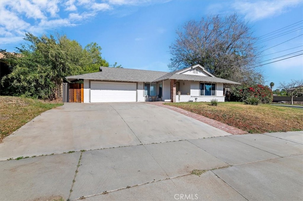 5865 Green Valley Road Riverside, CA 92504 - Photo 1 of 33