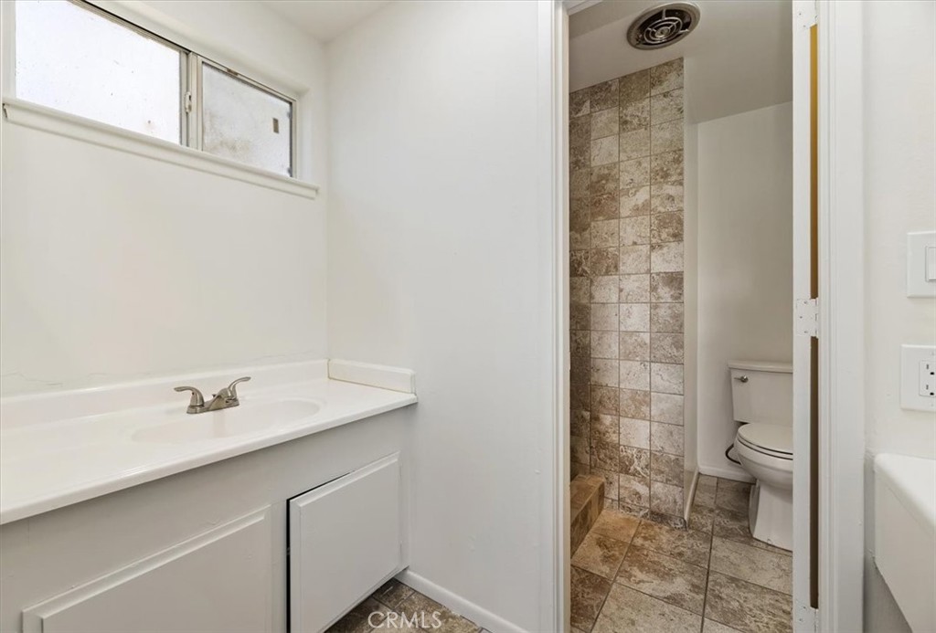 5865 Green Valley Road Riverside, CA 92504 - Photo 22 of 33