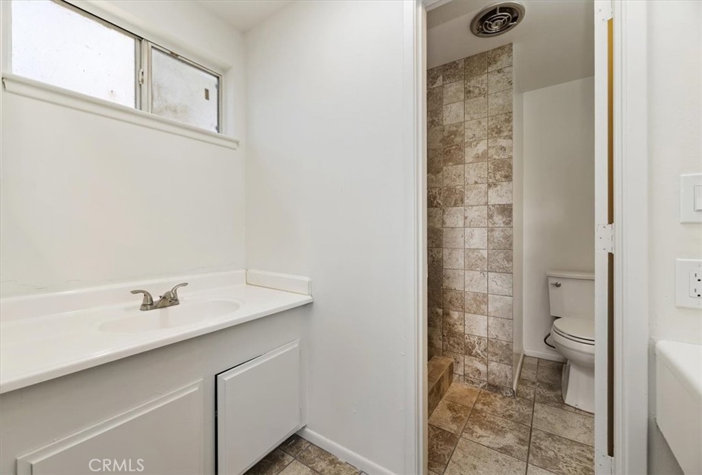 5865 Green Valley Road Riverside, CA 92504 - Photo 22 of 33