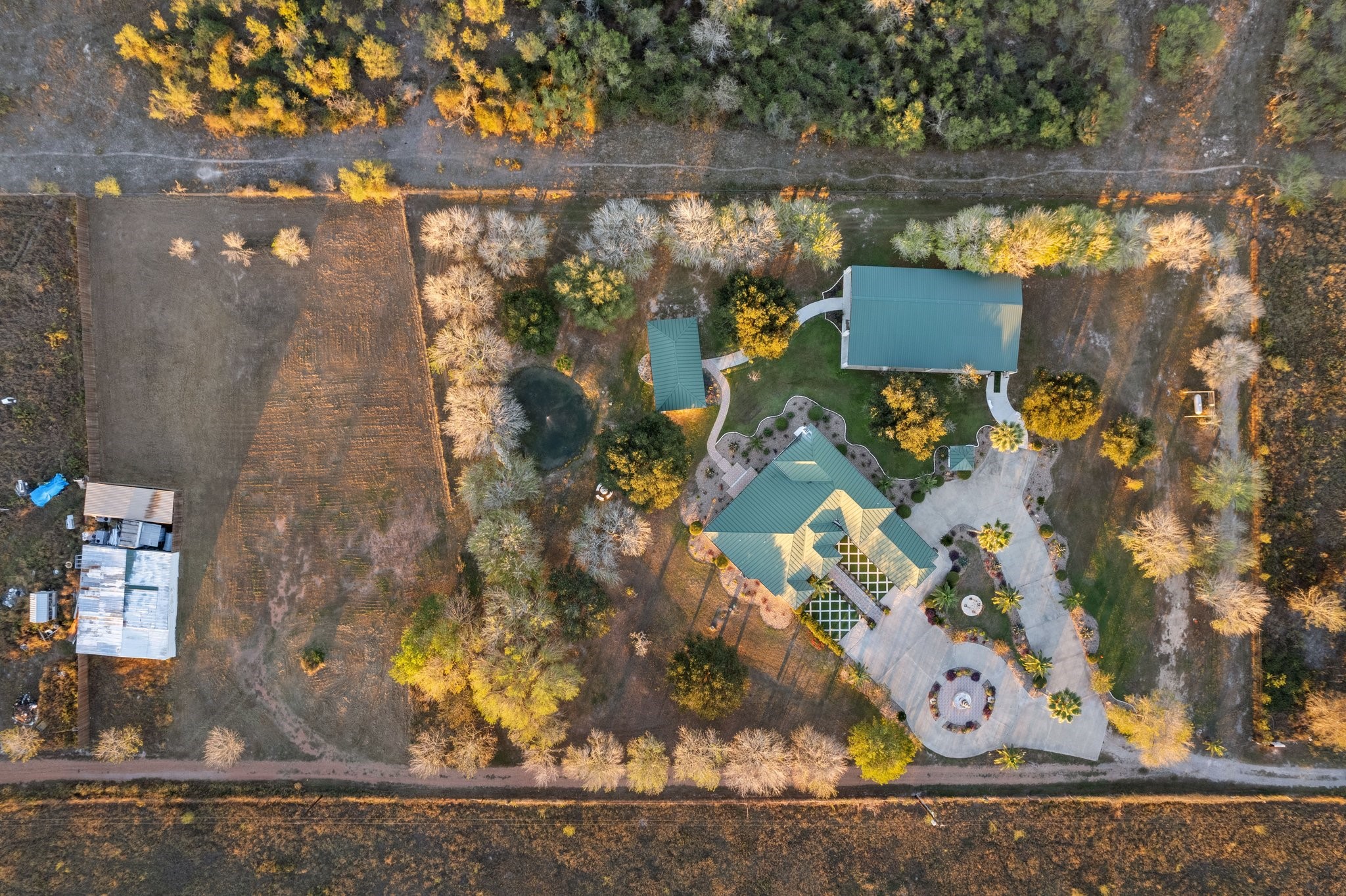968 Tate Road Victoria, TX 77904 - Photo 11 of 40