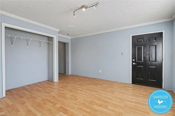 $695 | 1047 West Academy Street, Unit 7, Winston-Salem, NC 27101