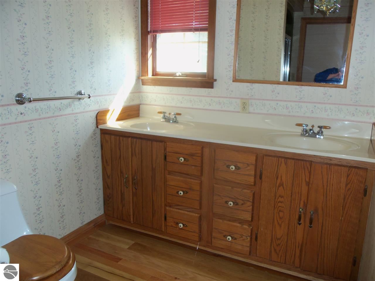 10960 East Wolfe Road Wheeler, MI 48662 - Photo 15 of 40 1790865-14.JPG