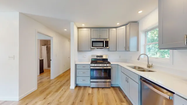 $399,000 | 58 Riverview Street, Ferrisburgh, VT 05491