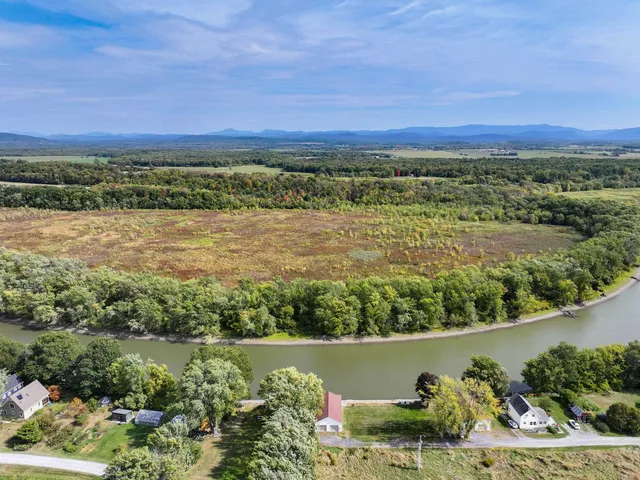$399,000 | 58 Riverview Street, Ferrisburgh, VT 05491