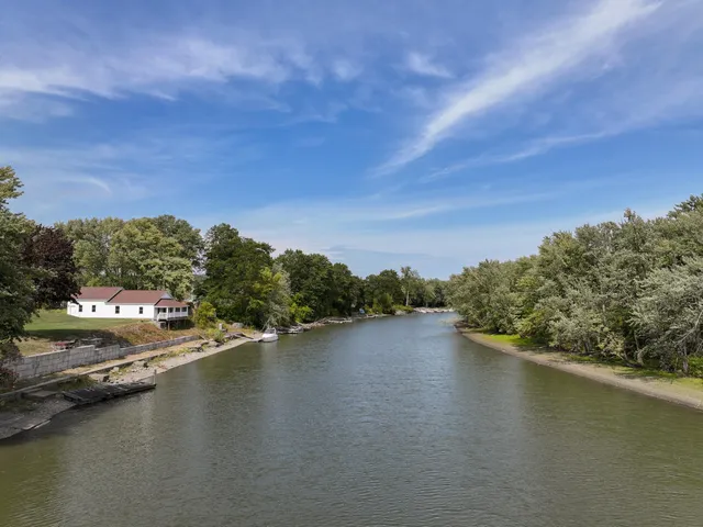 $399,000 | 58 Riverview Street, Ferrisburgh, VT 05491