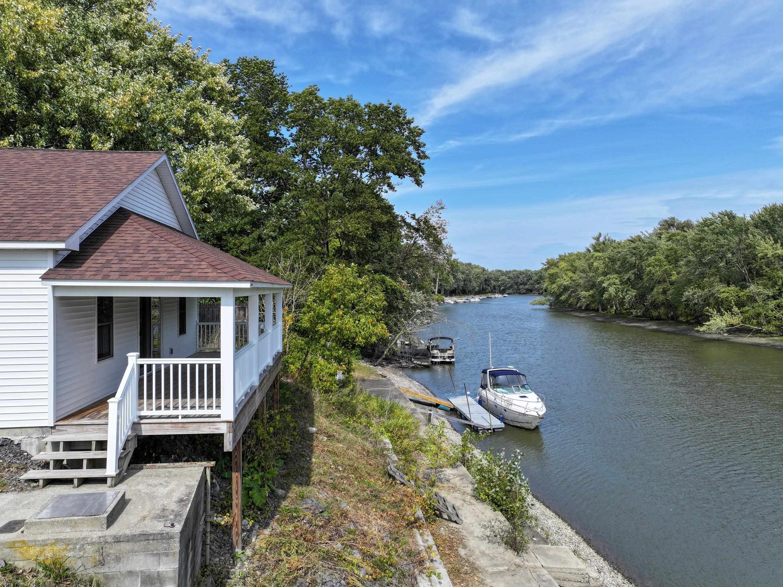 58 Riverview Street Ferrisburgh, VT 05491 - Photo 8 of 28
