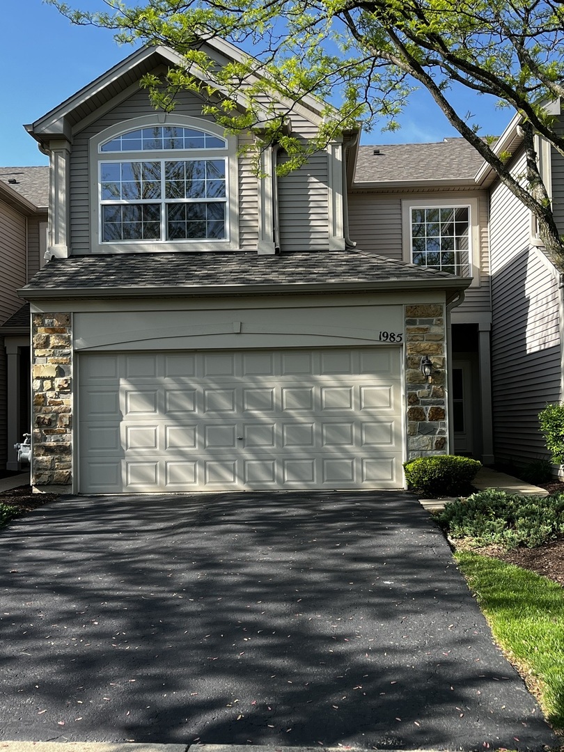 1985 Misty Ridge Lane Aurora, IL 60503 - Photo 1 of 20 Gallery Image 1