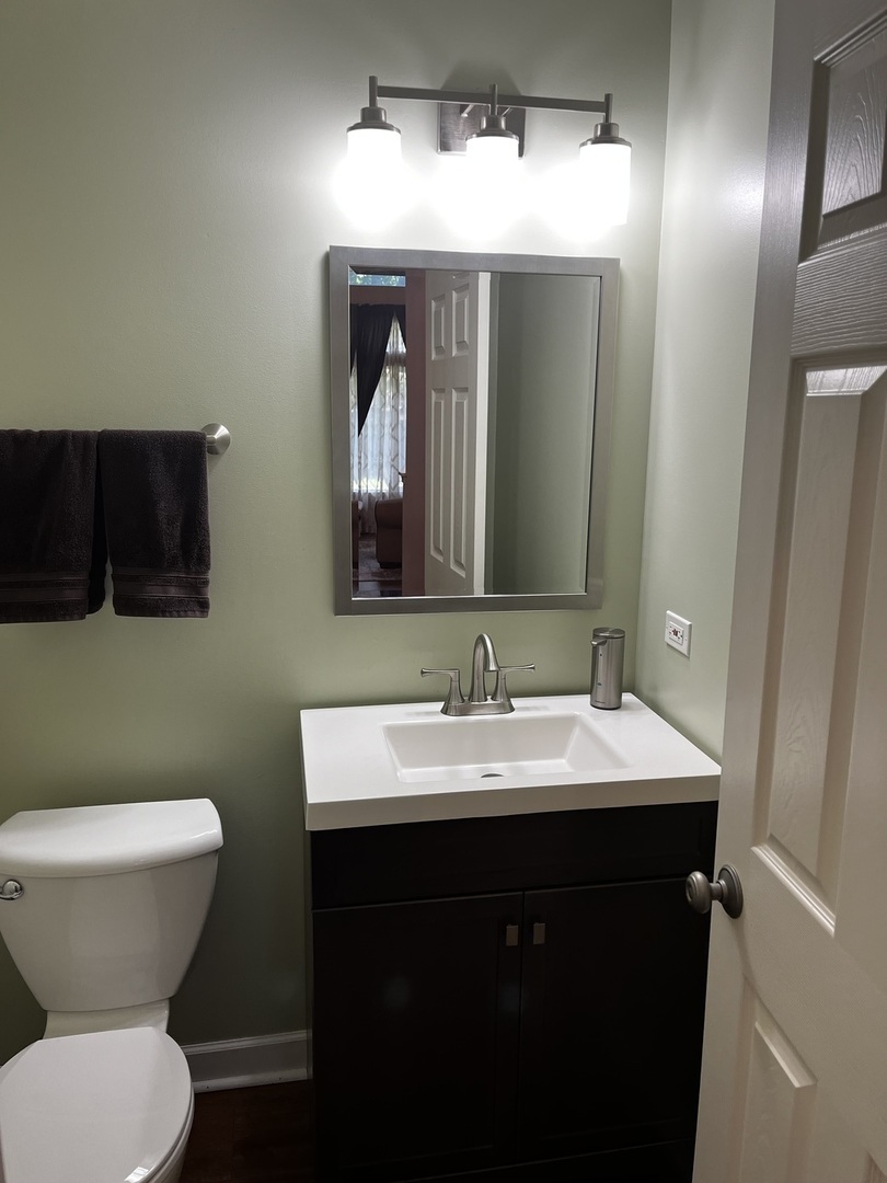 1985 Misty Ridge Lane Aurora, IL 60503 - Photo 5 of 20 Gallery Image 5