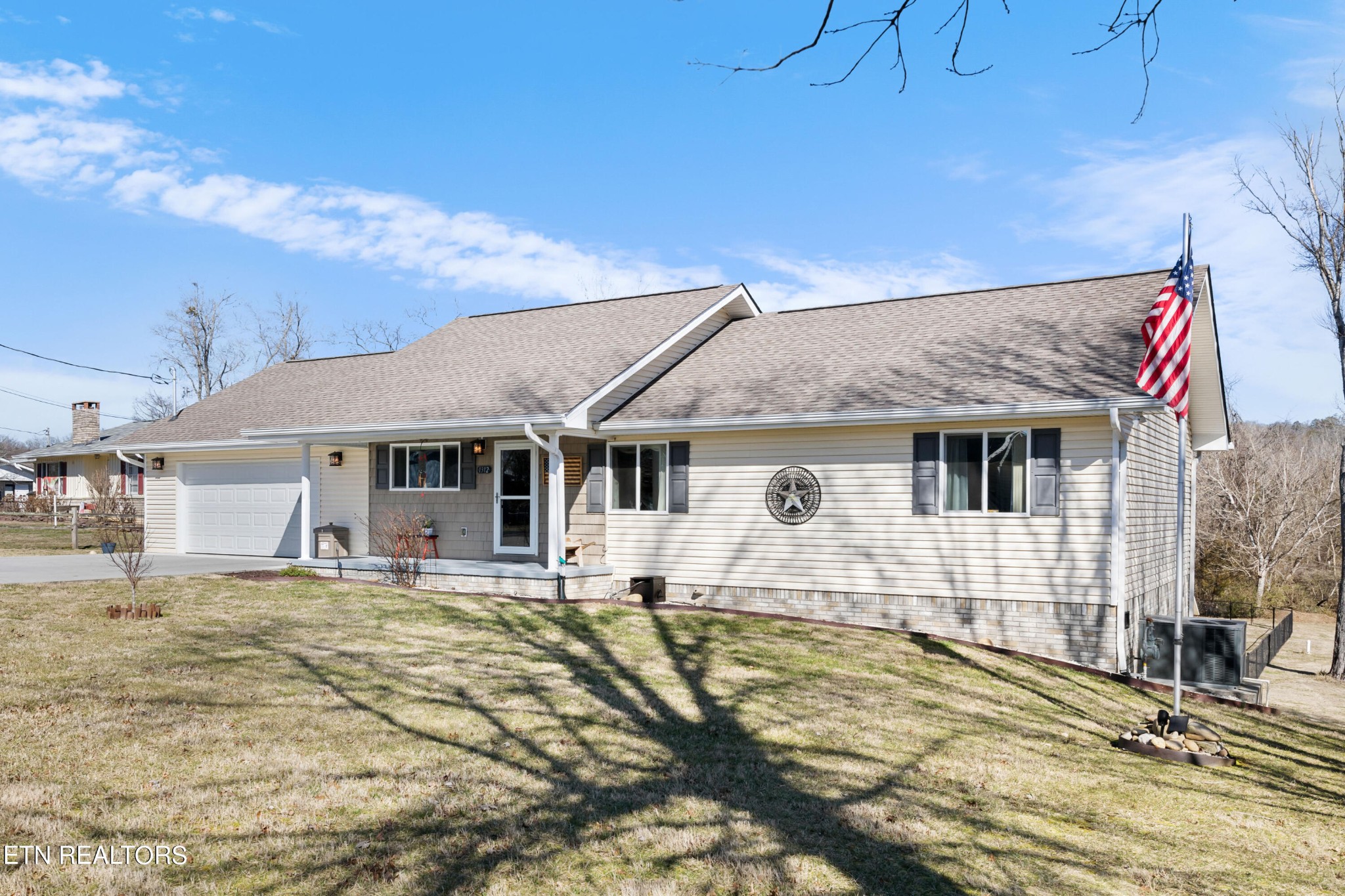 1312 Bluegrass Road Sevierville, TN 37862 - Photo 3 of 34 Gallery Image 3