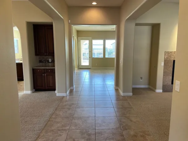 $2,895 | 31264 North 133rd Lane, Peoria, AZ 85383