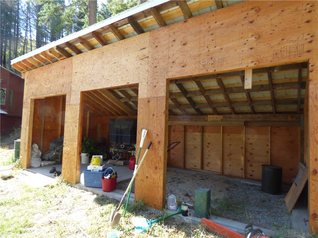 207 Buzzard Lake Road Okanogan, WA 98840 - Photo 7 of 11 Gallery Image 7
