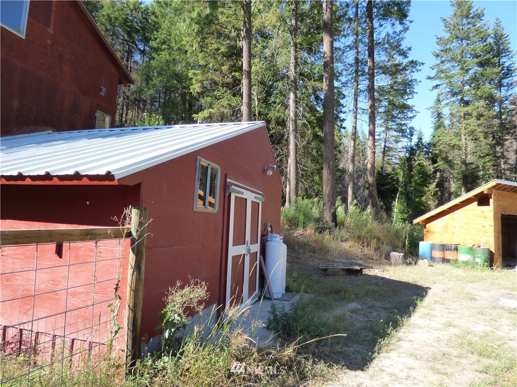 207 Buzzard Lake Road Okanogan, WA 98840 - Photo 10 of 11 Gallery Image 10
