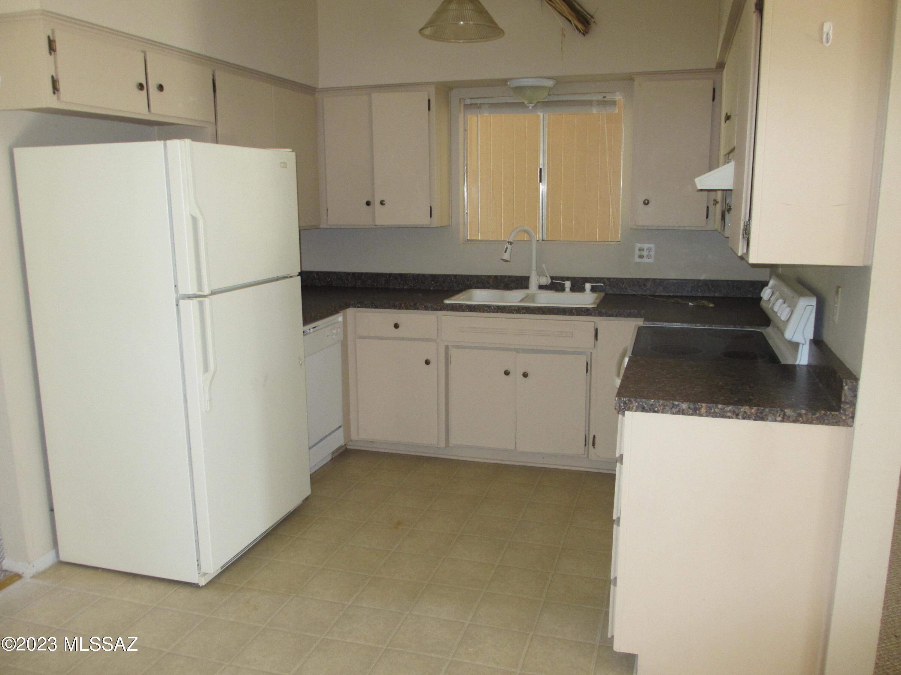 400 Calle Madrid Rio Rico, AZ 85648 - Photo 11 of 25