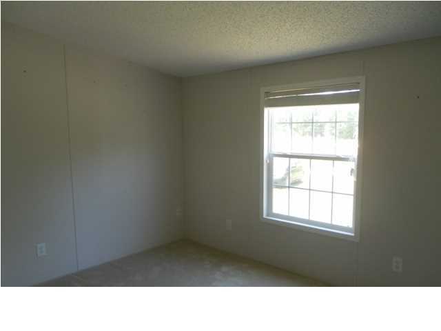 752 Old Landfill Road DeFuniak Springs, FL 32433 - Photo 8 of 17 Gallery Image 8