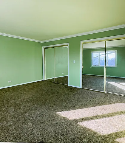 $735,000 | 19-w084 19-w084 N Chateaux Avenue, Oak Brook, IL 60523