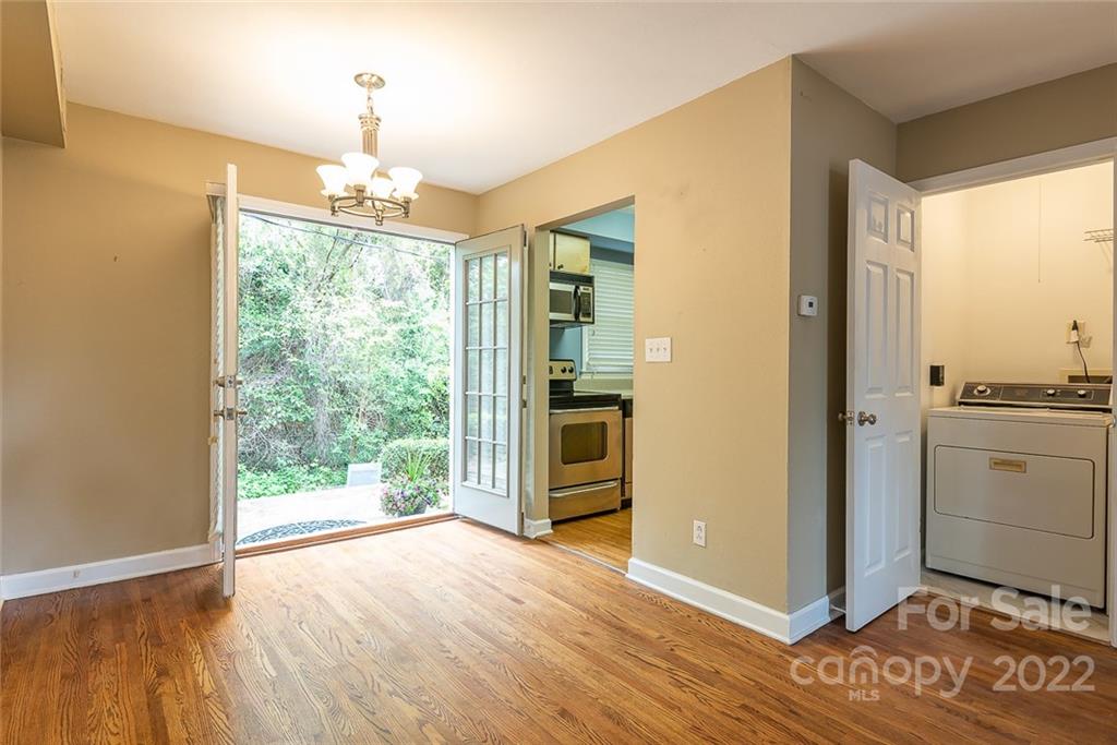 4319 Walker Road, Unit B Charlotte, NC 28211 - Photo 11 of 19 Gallery Image 11