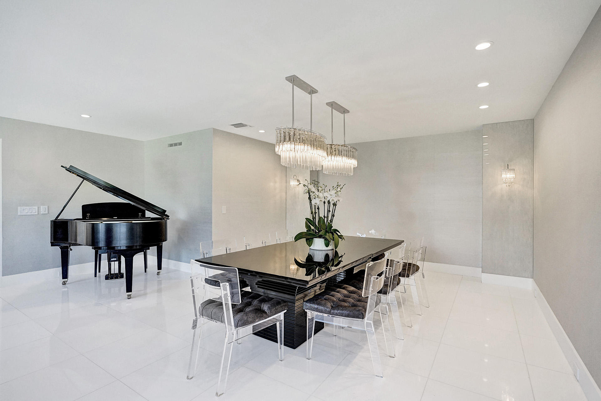 44 Cocoanut Row, Unit B 311 Palm Beach, FL 33480 - Photo 5 of 36 Dining Room