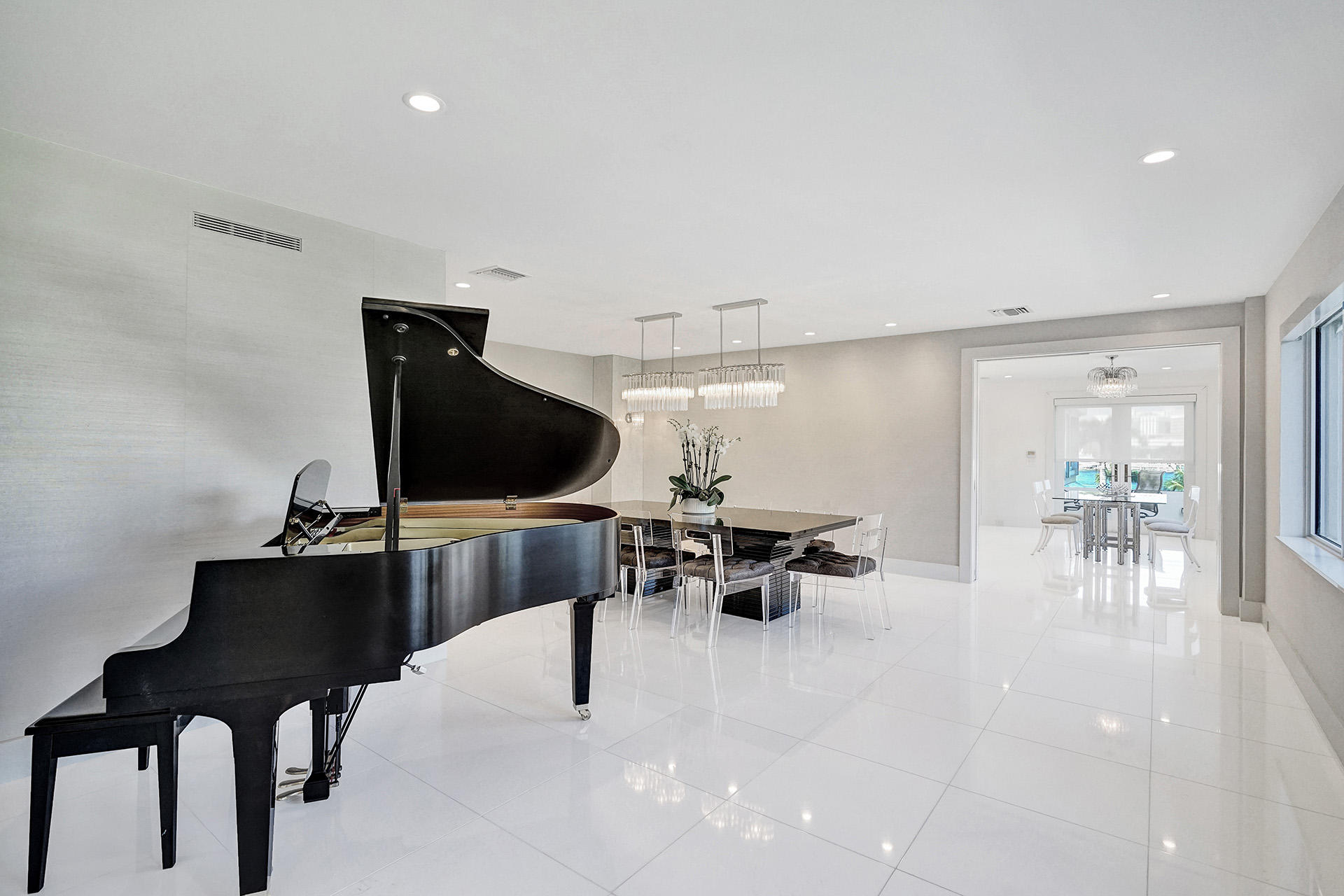 44 Cocoanut Row, Unit B 311 Palm Beach, FL 33480 - Photo 6 of 36 DSC00864
