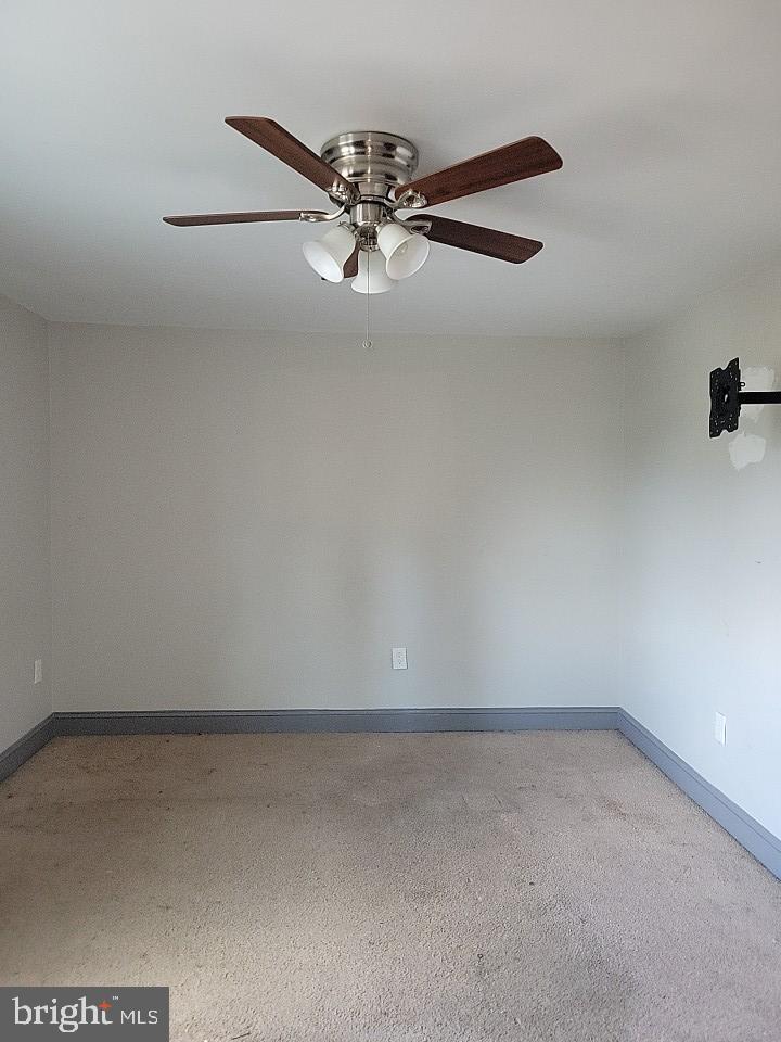 5707 Winner Avenue Baltimore, MD 21215 - Photo 4 of 9