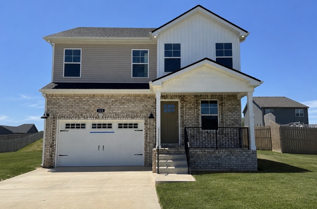 122 Ralph Court Clarksville, TN 37040 - Photo 2 of 33