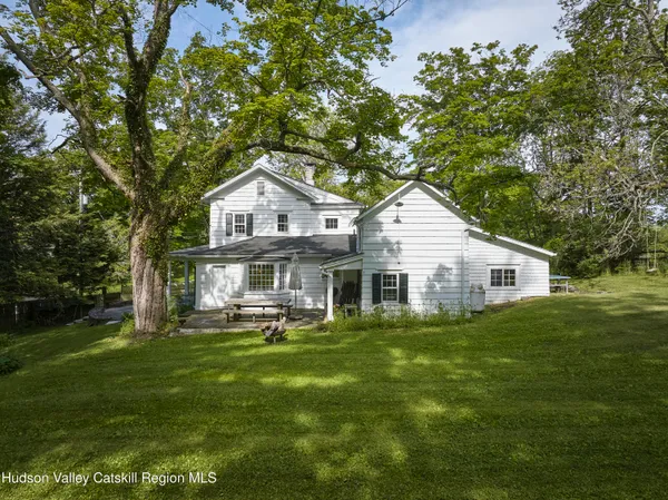 $875,000 | 2498 Salt Point Turnpike, Clinton Corners, NY 12514