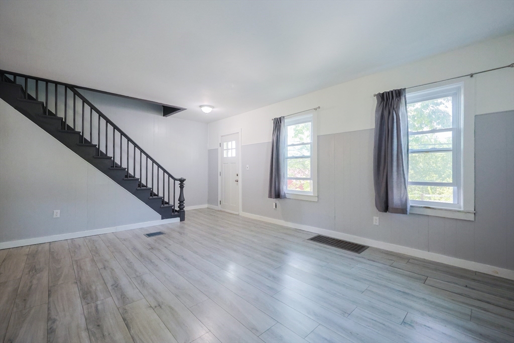 85 West Main Street Groton, MA 01450 - Photo 12 of 28