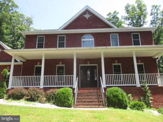 880 Cattail Road Winchester, VA 22603 - Photo 1 of 18 Exterior (Front)