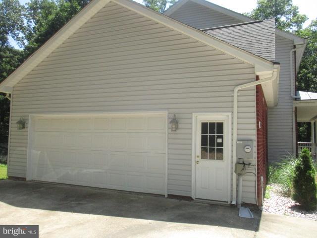 880 Cattail Road Winchester, VA 22603 - Photo 18 of 18 Oversized garage with service door!