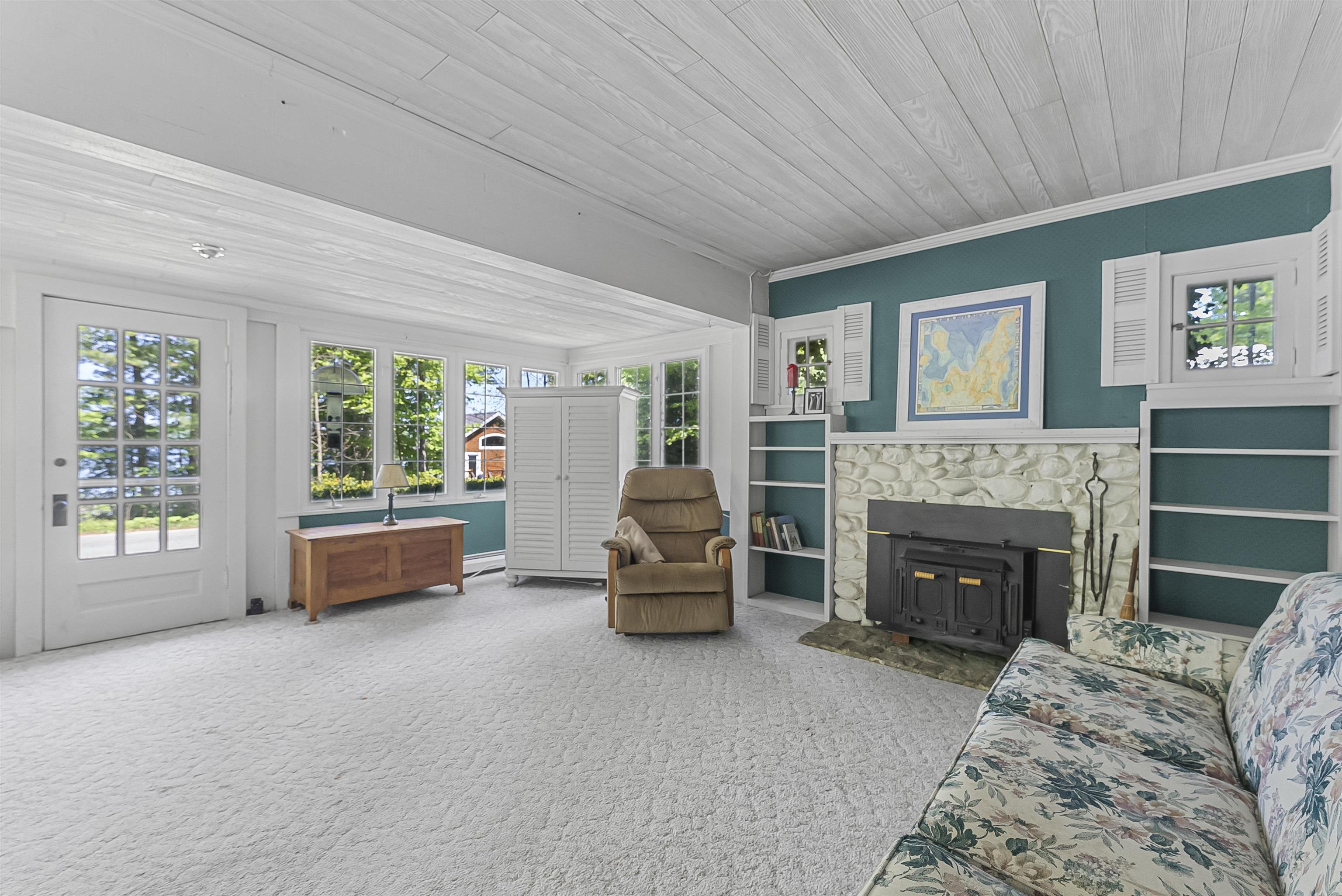 737 South Stony Point Road Suttons Bay, MI 49682 - Photo 18 of 40