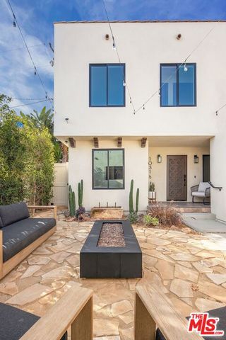 a front view of house with yard