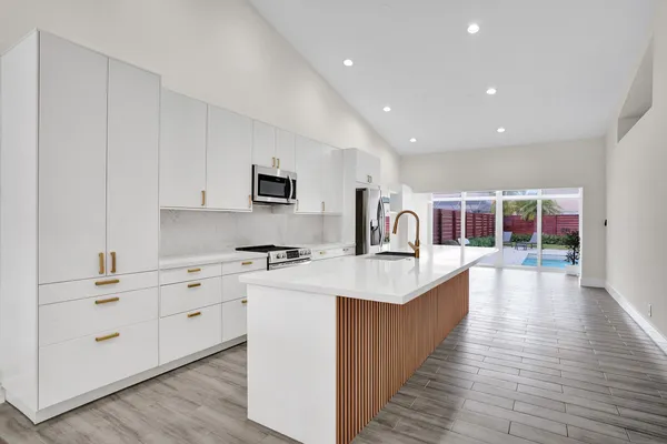 $5,400 | 11175 Jasmine Hill Circle, Boca Raton, FL 33498