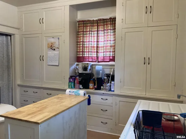 $54,900 | 751 Mulberry Street, Galesburg, IL 61401