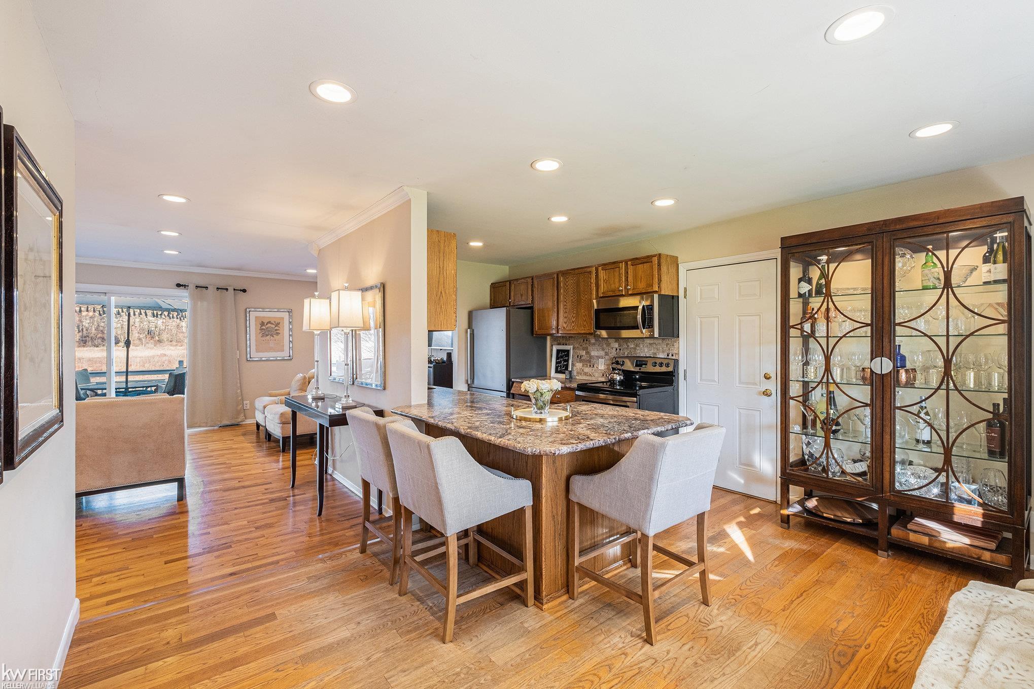 2398 Grove Park Road Fenton, MI 48430 - Photo 14 of 53