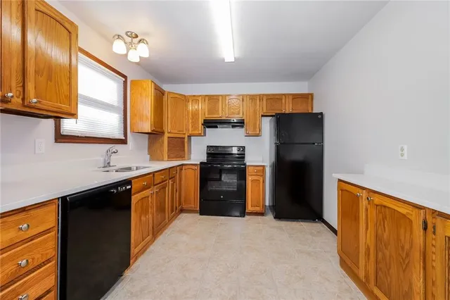 $2,220 | 6469 Northwest 49th Street, Kansas City, MO 64151