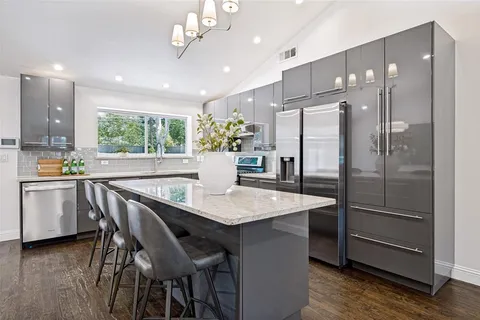 $875,000 | 6524 Kenwell Street, Dallas, TX 75209