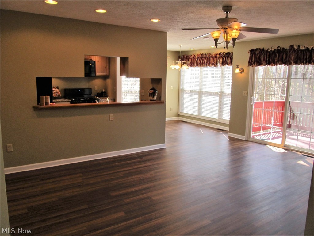 94 Whippoorwill Ridge Road Waverly, WV 26184 - Photo 5 of 35 Gallery Image 5