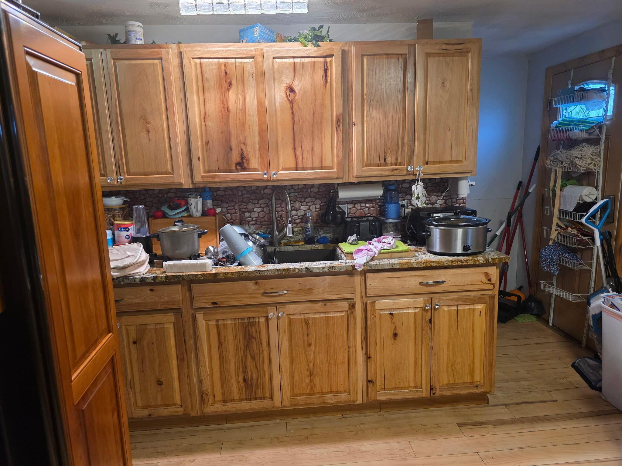 3860 Briggs Road Columbus, OH 43228 - Photo 11 of 13 Kitchen 2