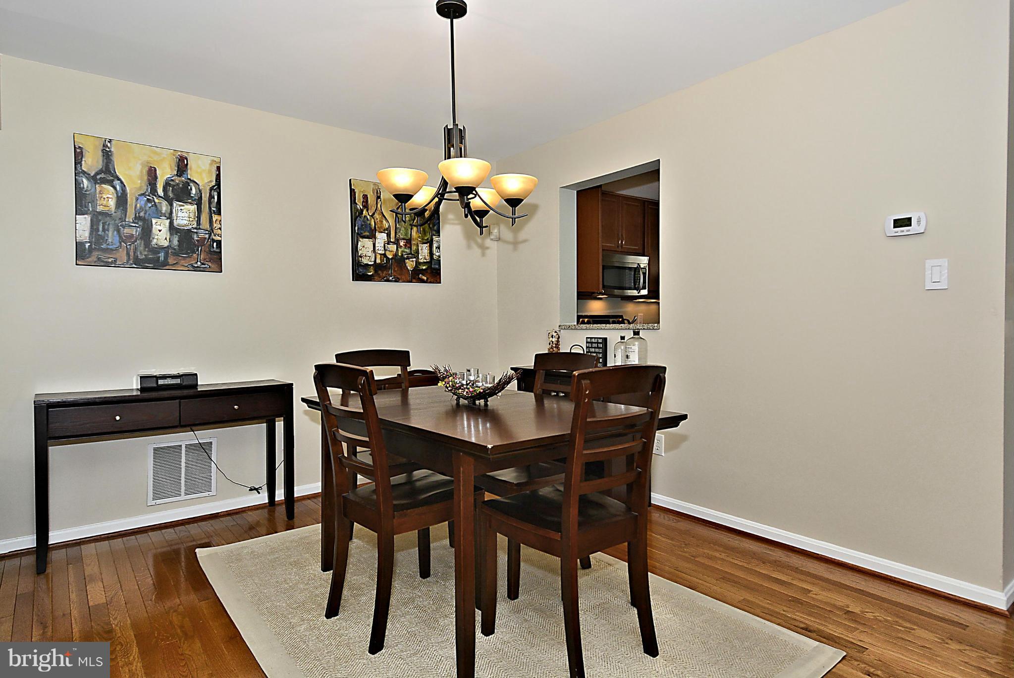 63 Kinsman View Circle Silver Spring, MD 20901 - Photo 8 of 30 Dining Room