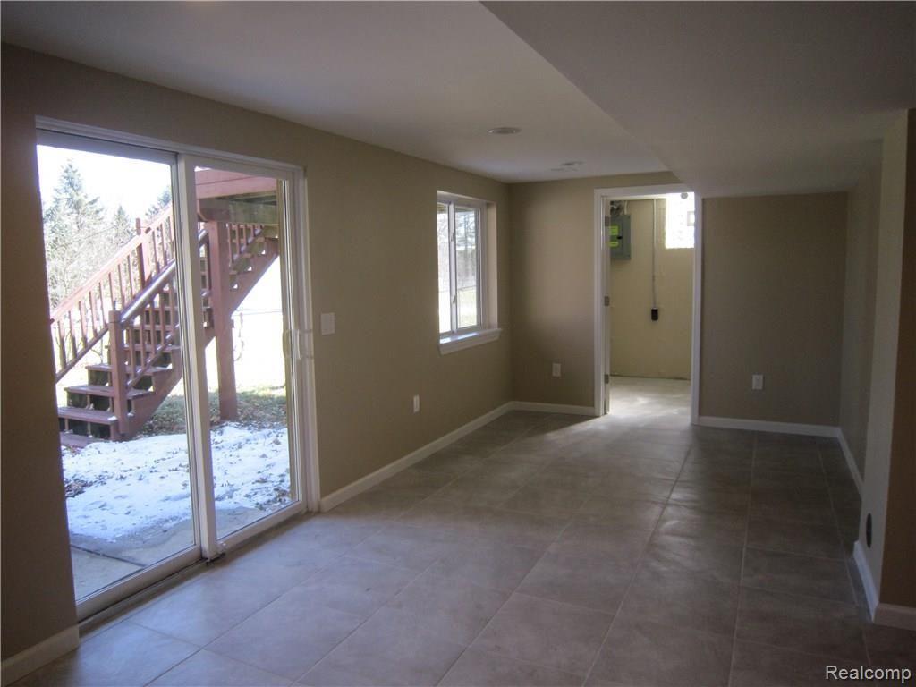 3179 York Road Rochester Hills, MI 48309 - Photo 18 of 21