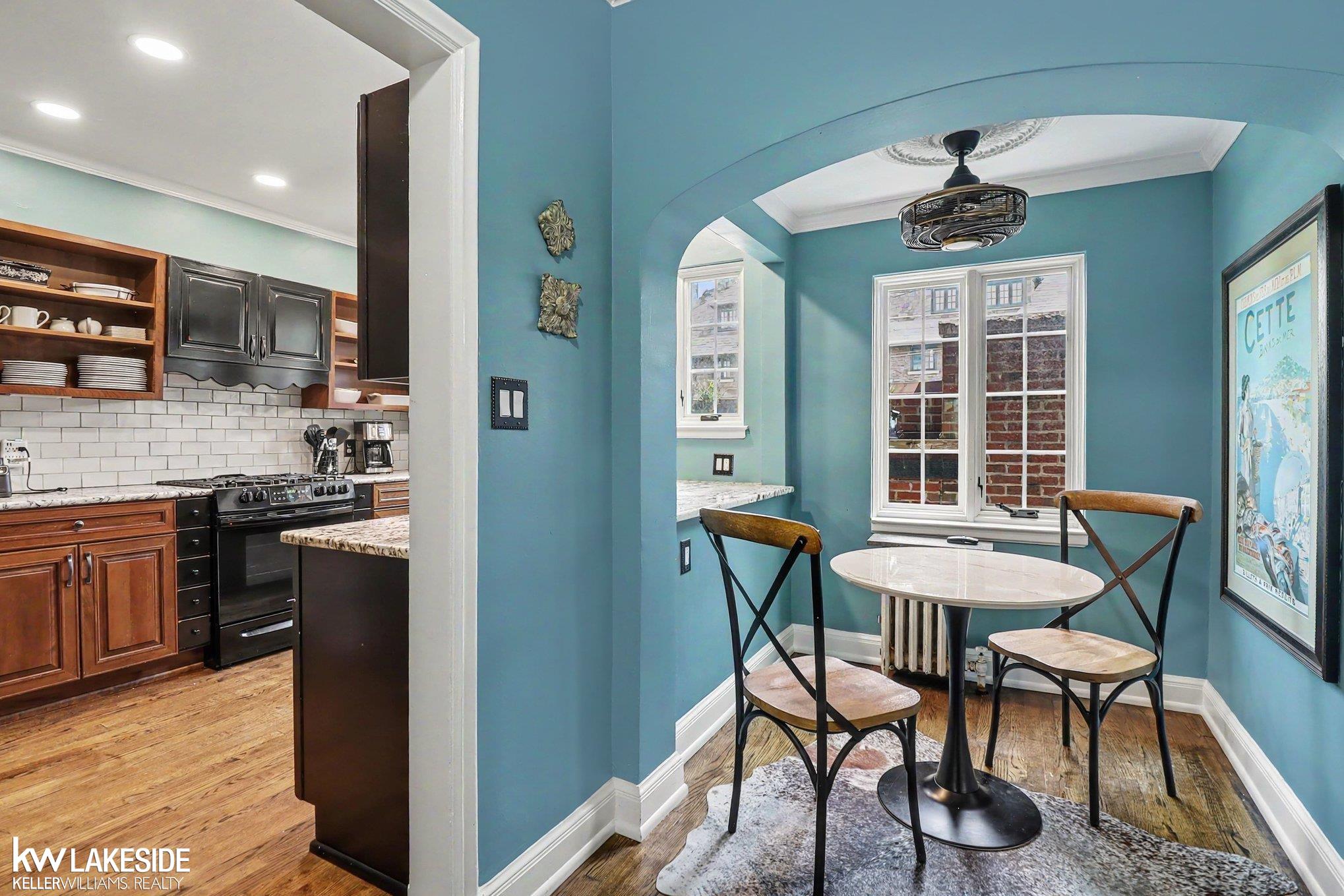 286 Rivard Boulevard Grosse Pointe, MI 48230 - Photo 20 of 42