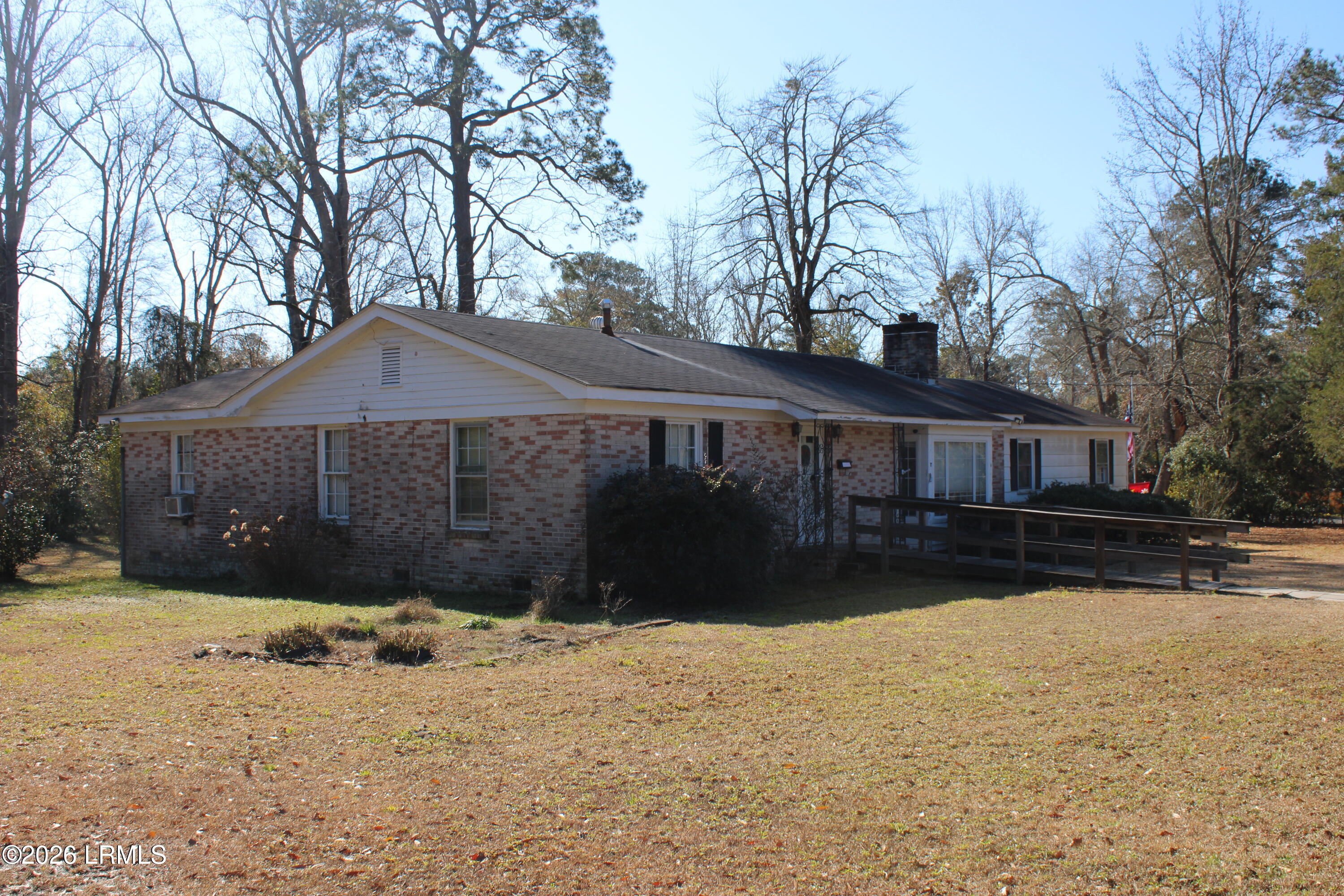 603 4th Street West Hampton, SC 29924 - Photo 2 of 21 IMG_3129