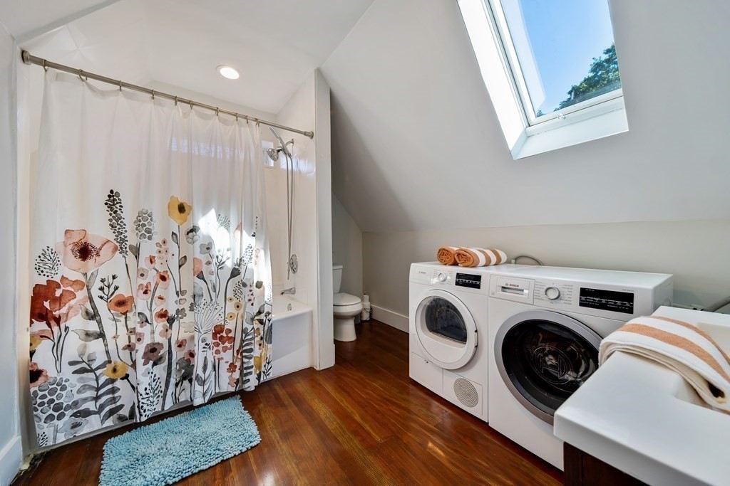 39 Rosedale Street Boston, MA 02124 - Photo 23 of 42 a utility room with dryer and washer