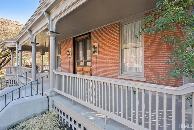 $284,000 | 105 Sycamore Street, Galveston, IN 46932