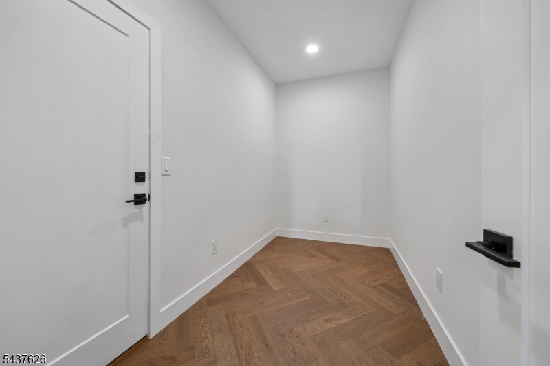 1804 Rutherford Street Rahway, NJ 07065 - Photo 11 of 36