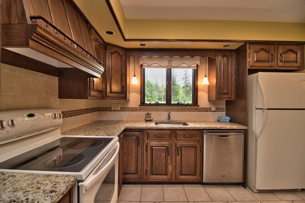 904 Edella Road Clarks Summit, PA 18411 - Photo 12 of 54 Gallery Image 12