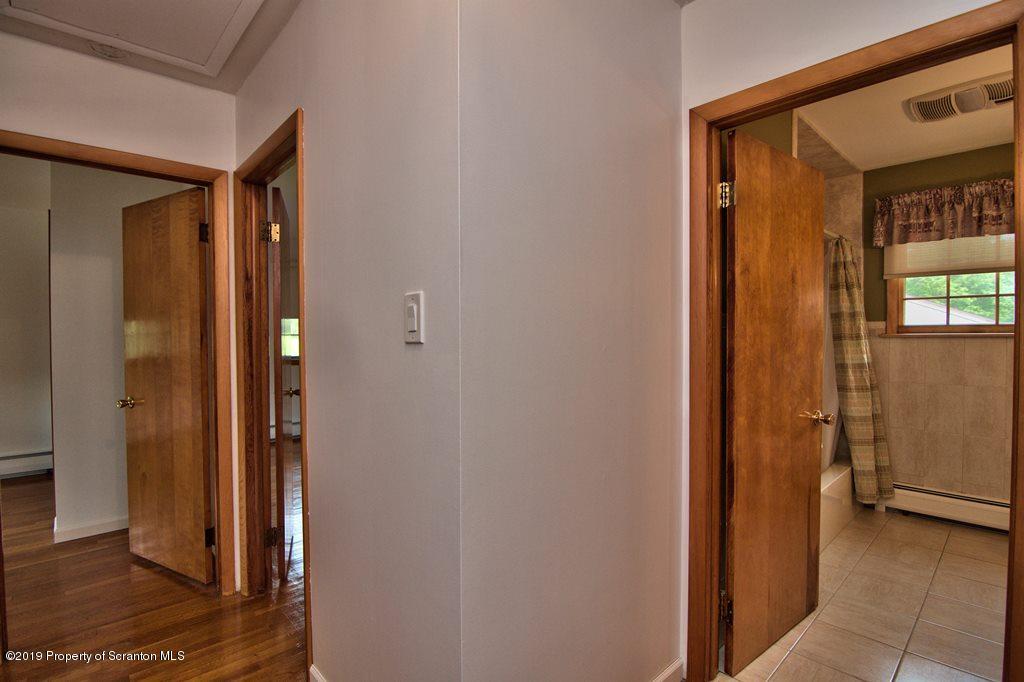 904 Edella Road Clarks Summit, PA 18411 - Photo 13 of 54 Gallery Image 13
