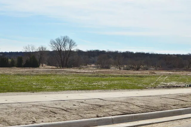 $279,000 | 4073 Hanover Drive, DeForest, WI 53532