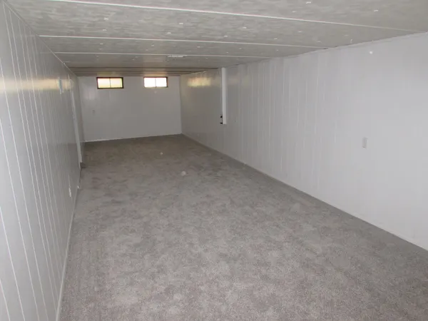 $184,900 | 512 Northridge Road, Newton, KS 67114